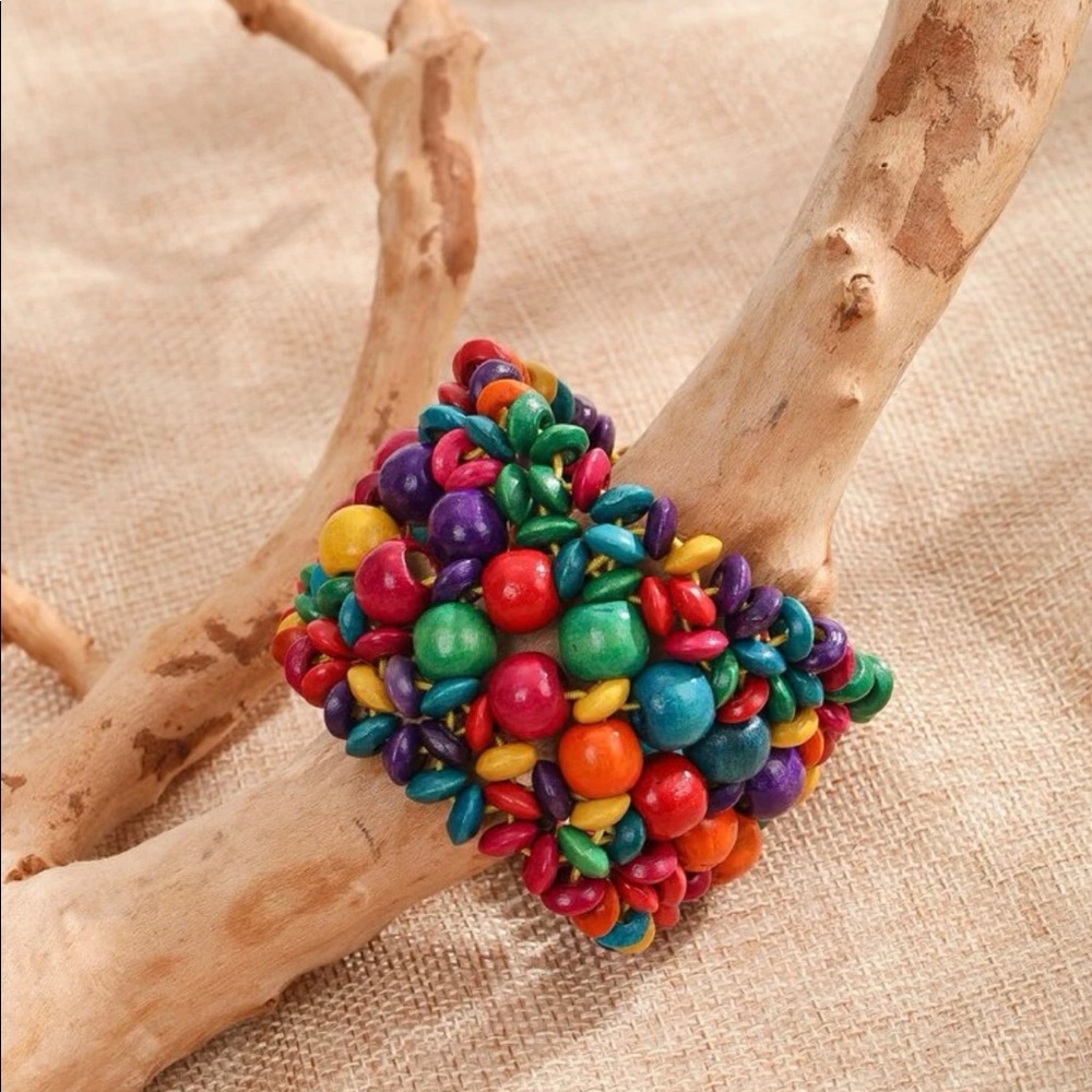 BANGLE BRACELET NWOT